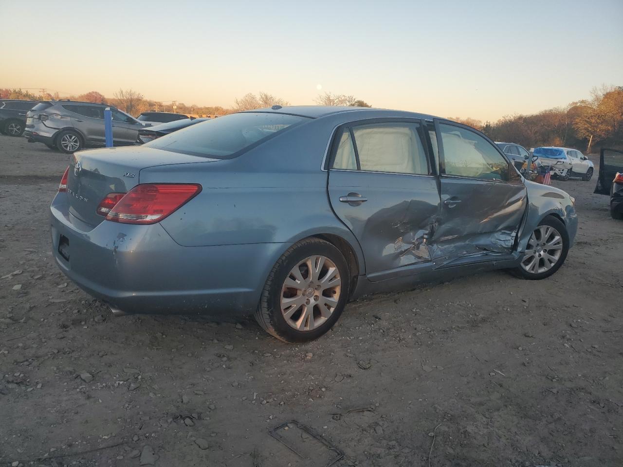 2009 TOYOTA Avalon