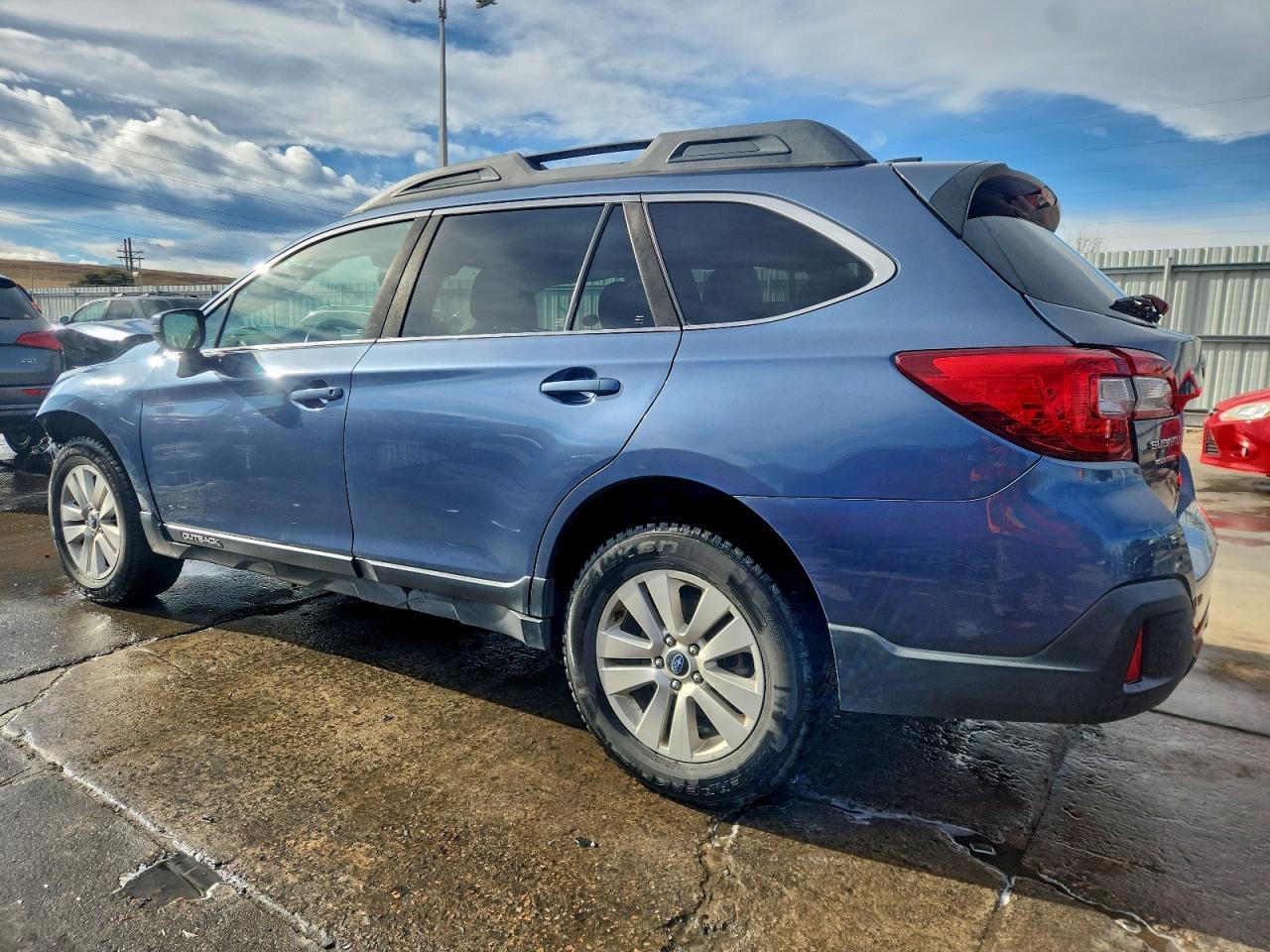 2018 SUBARU Outback