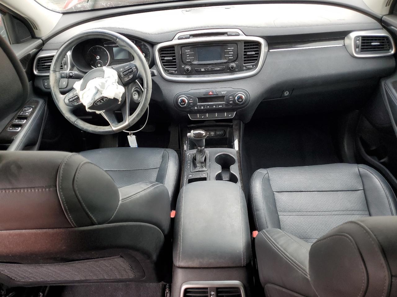 2016 KIA SORENTO