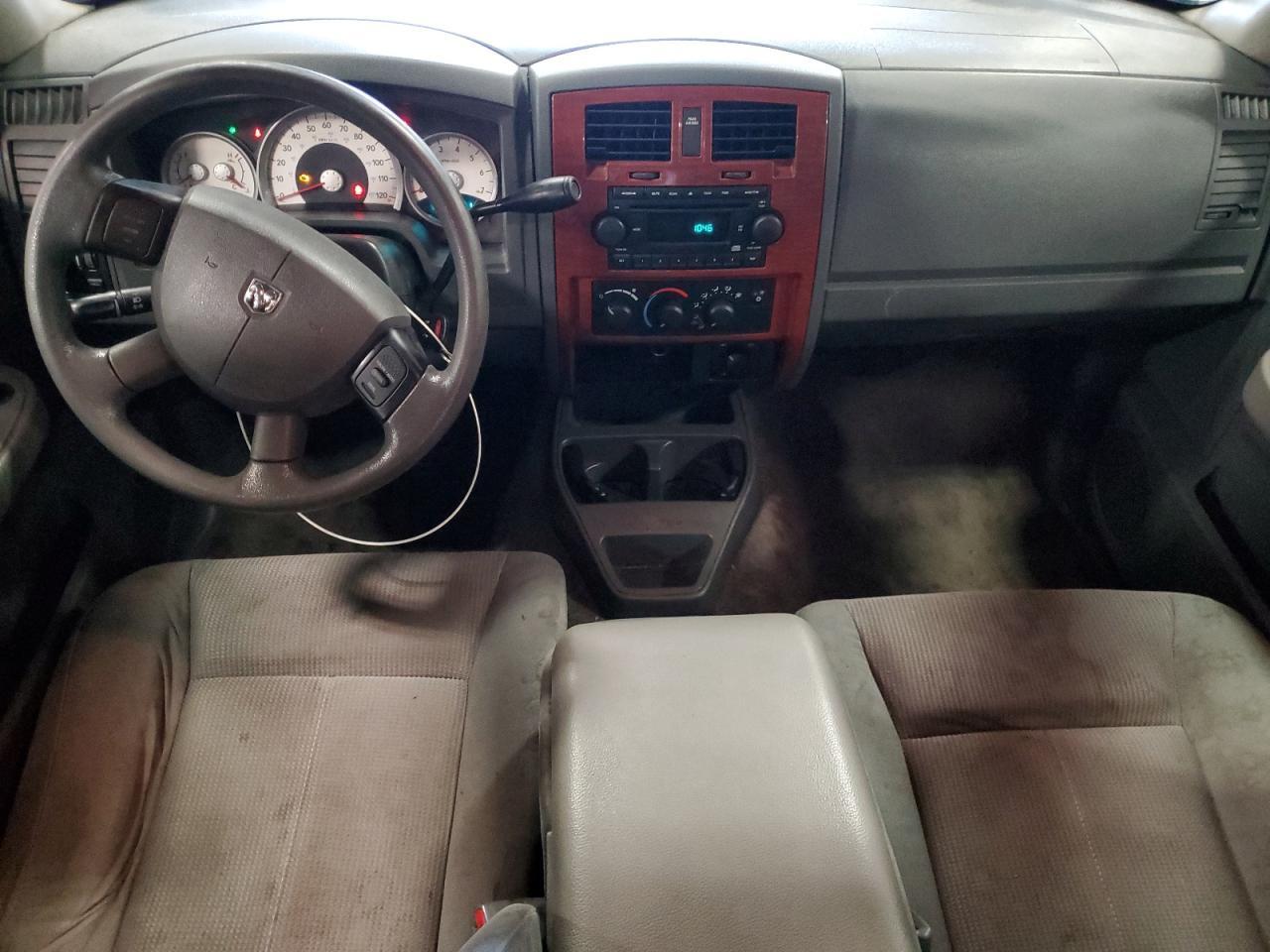 2005 DODGE Dakota