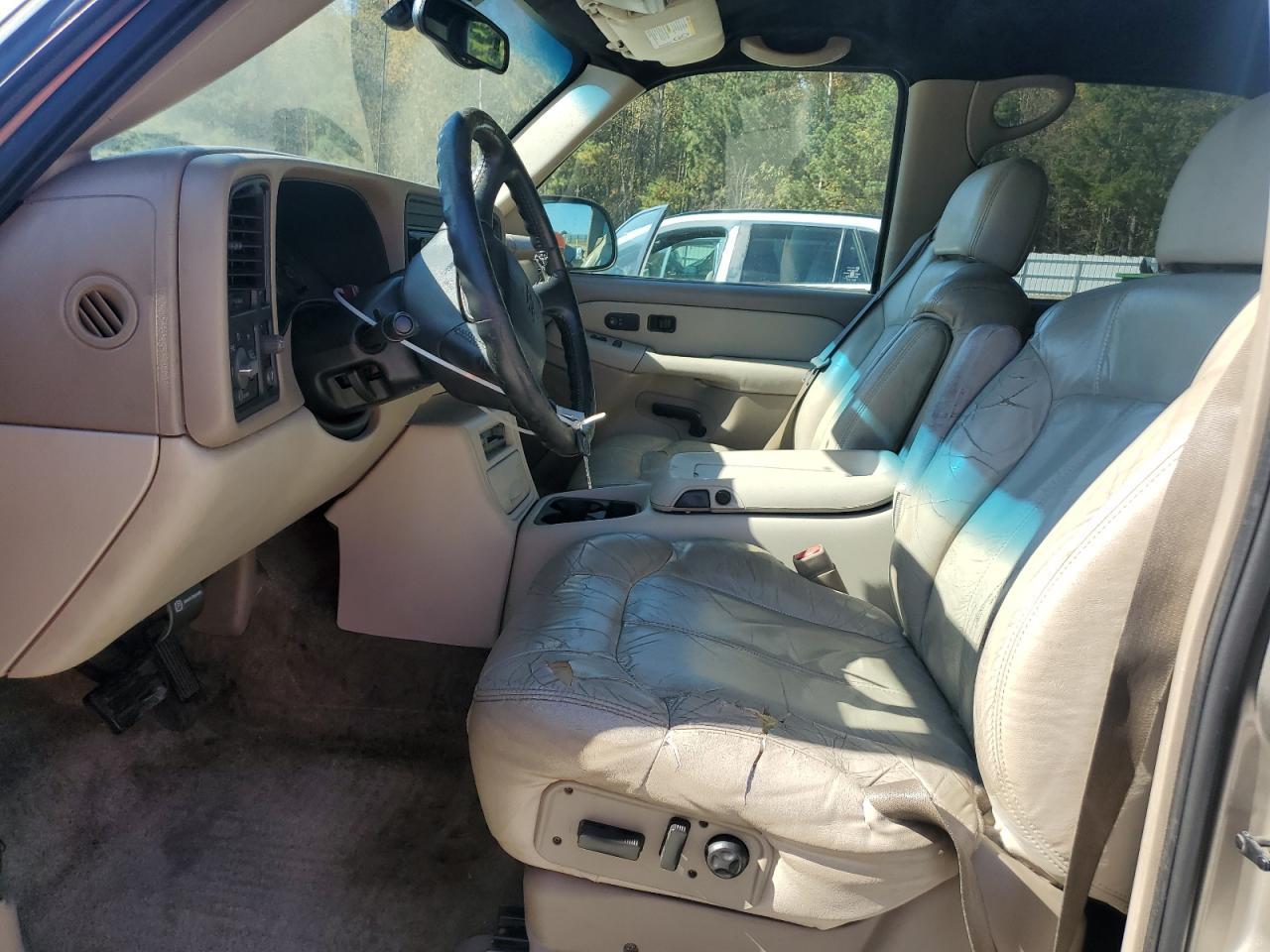 2002 CHEVROLET Tahoe