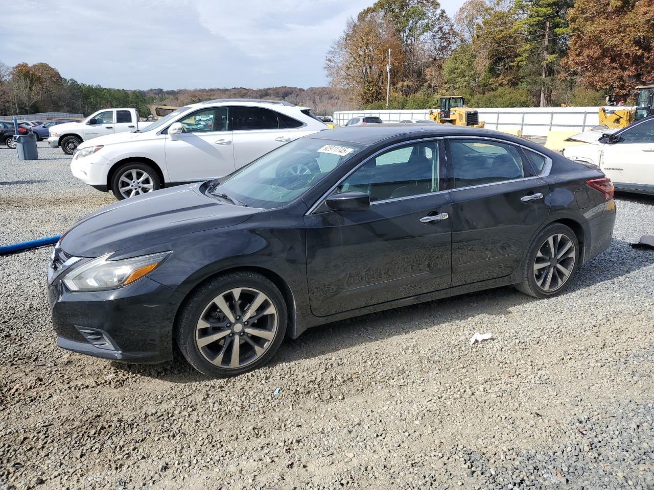 2017 NISSAN ALTIMA