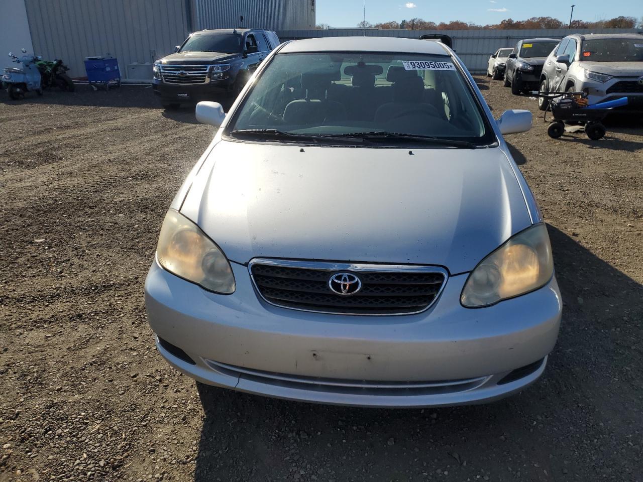 2005 TOYOTA COROLLA