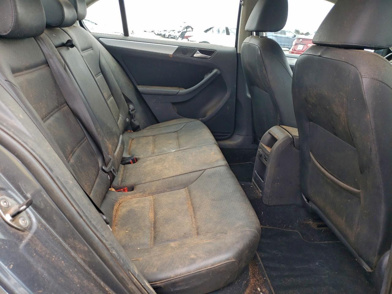 2013 VOLKSWAGEN JETTA