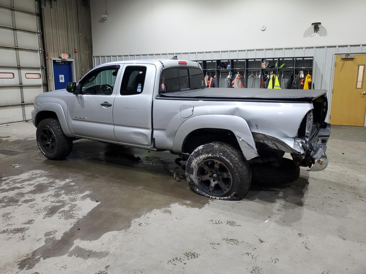 2012 TOYOTA TACOMA