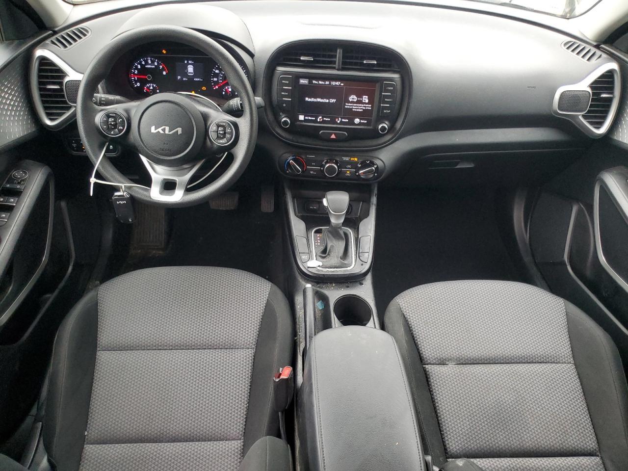 2022 KIA SOUL