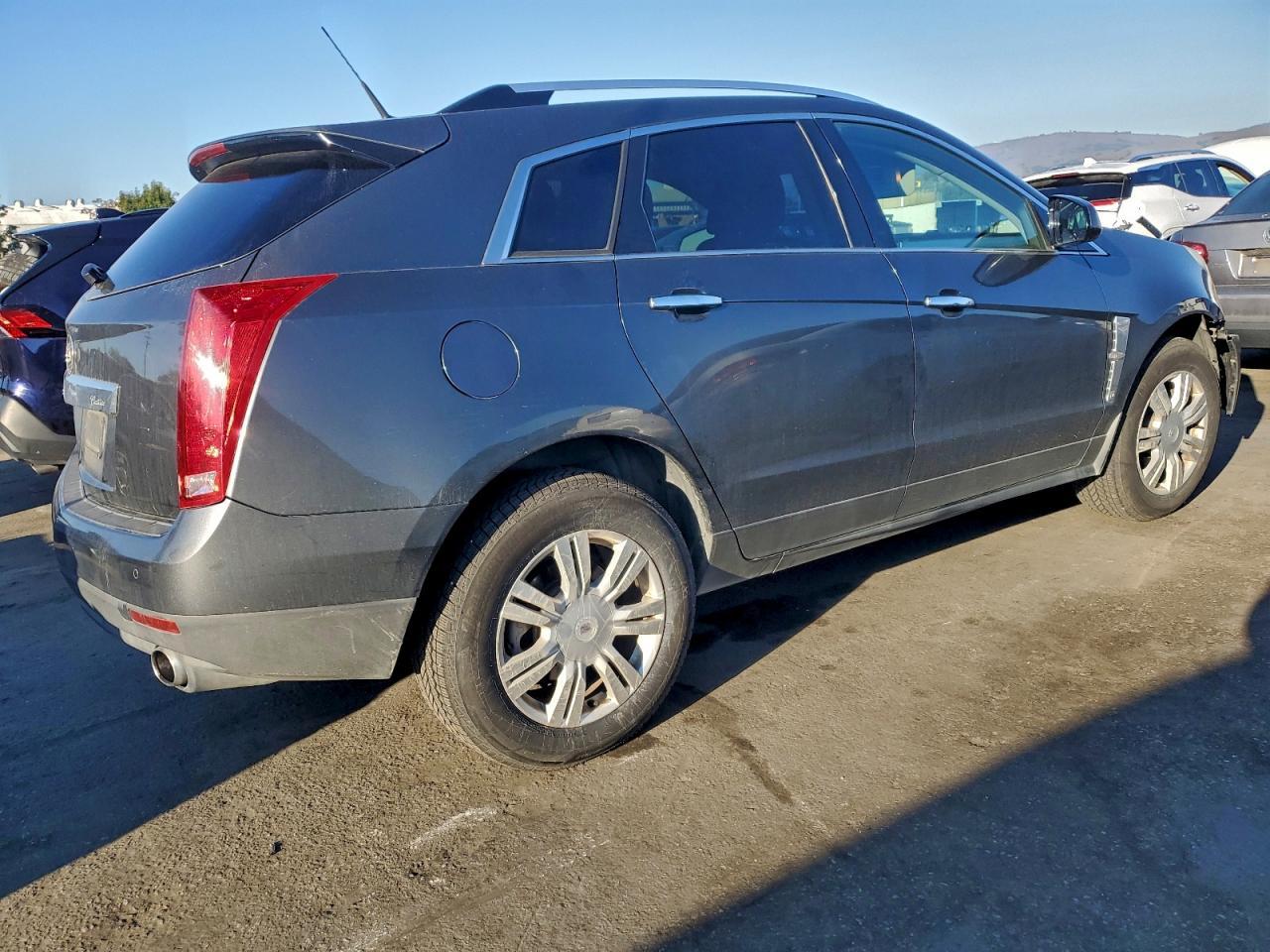 2010 CADILLAC SRX