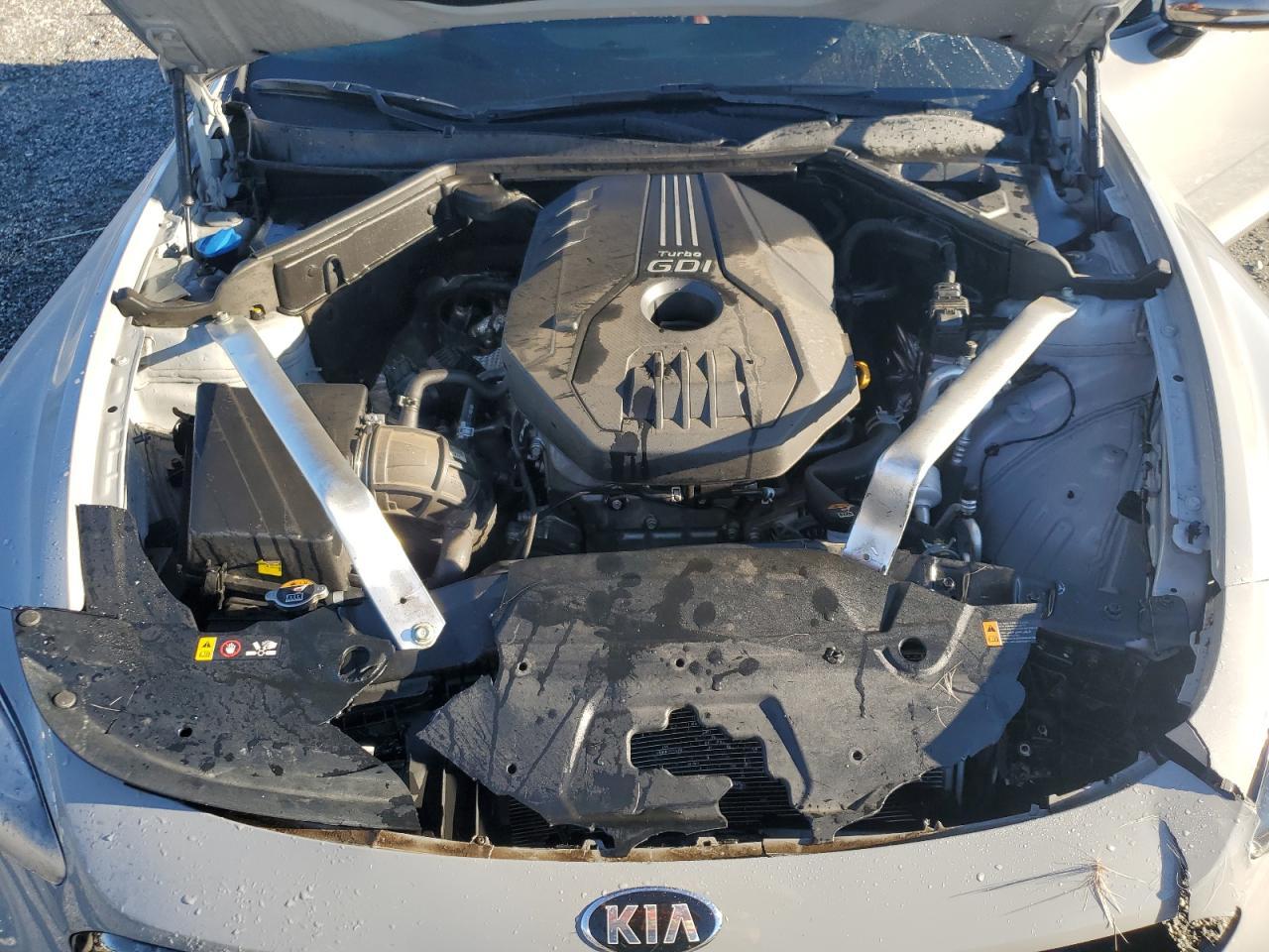 2021 KIA Stinger