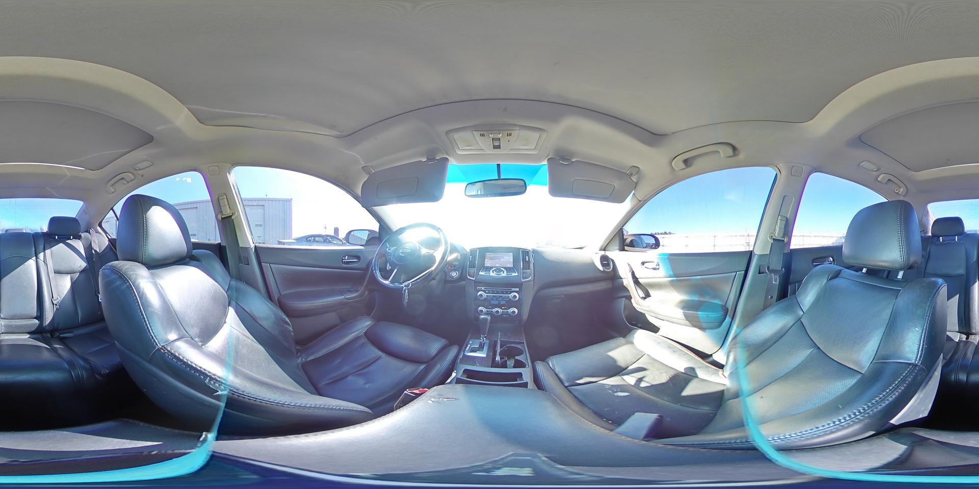 2012 NISSAN Maxima