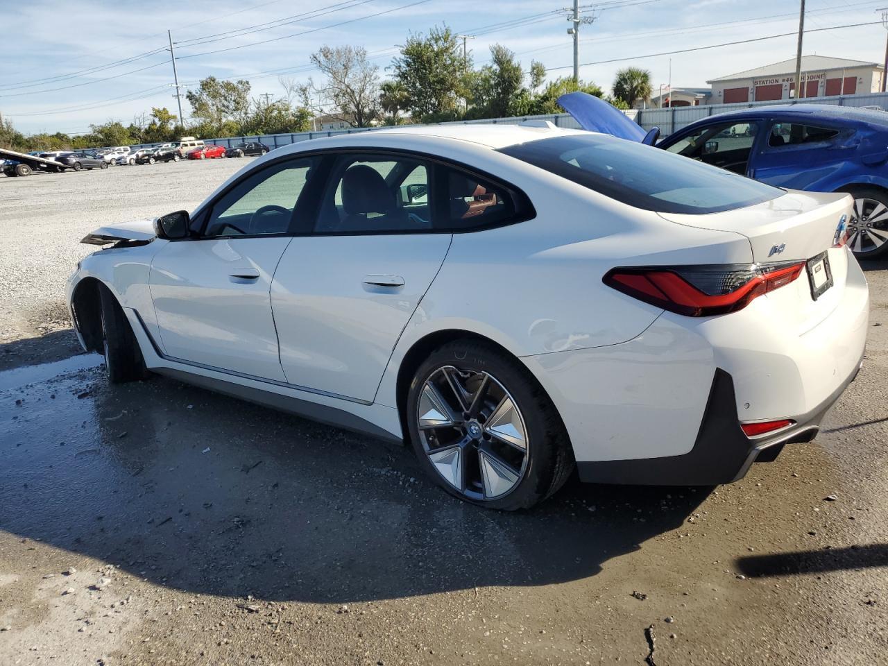 2023 BMW i4