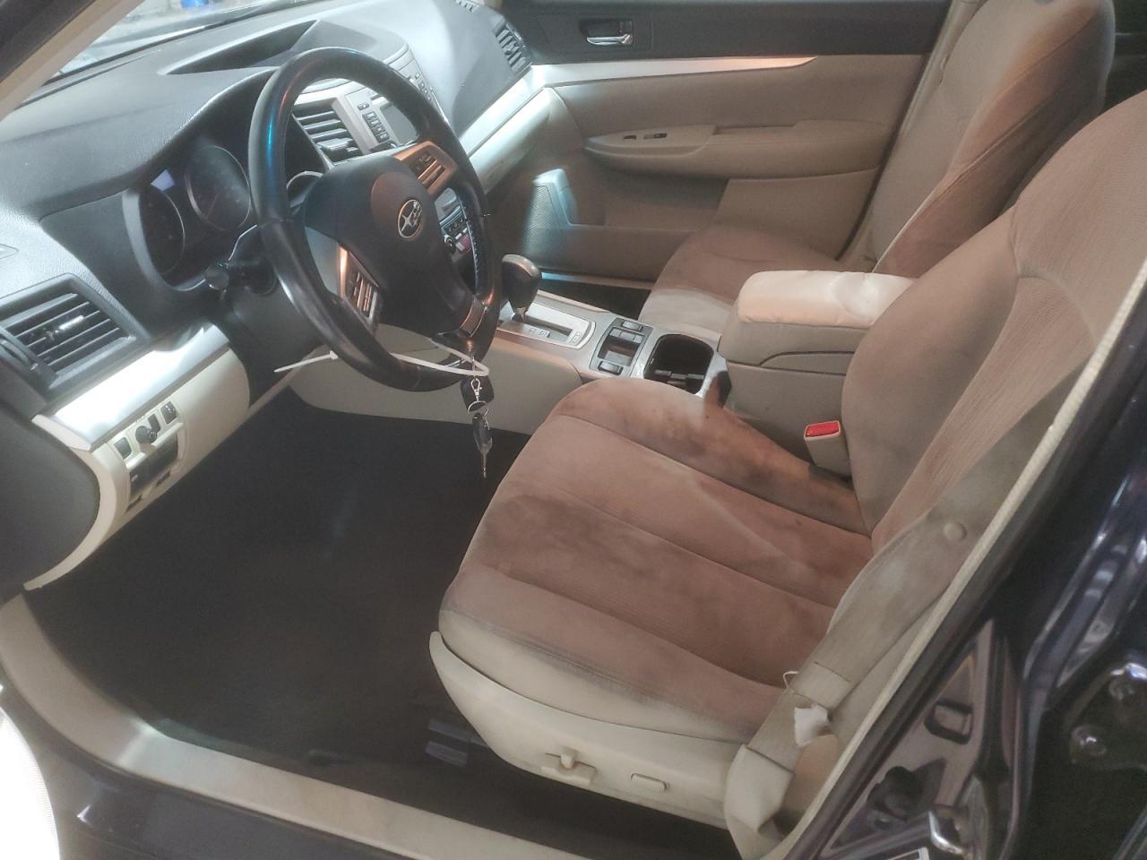 2013 SUBARU Legacy