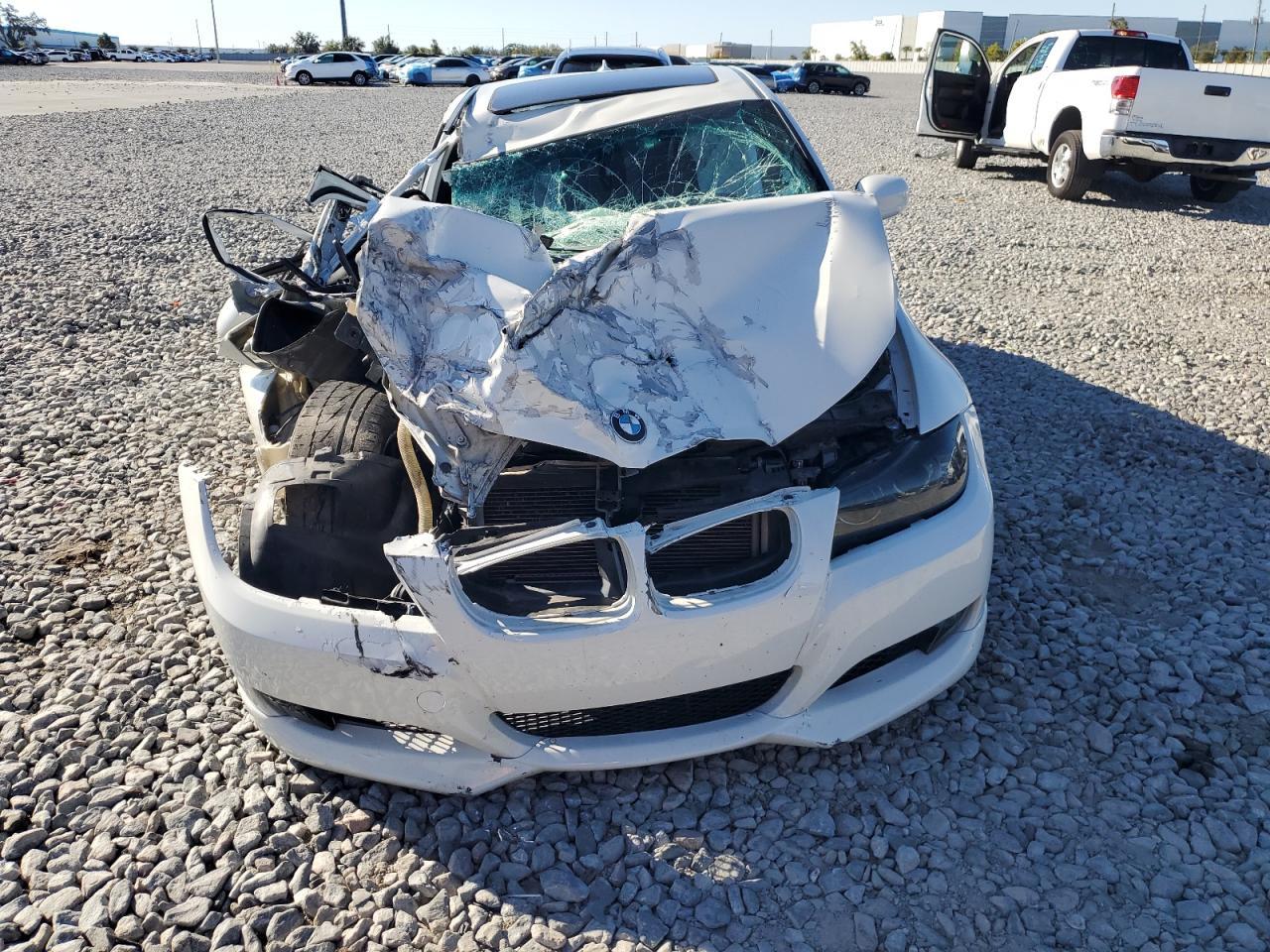 2011 BMW 3 SERIES