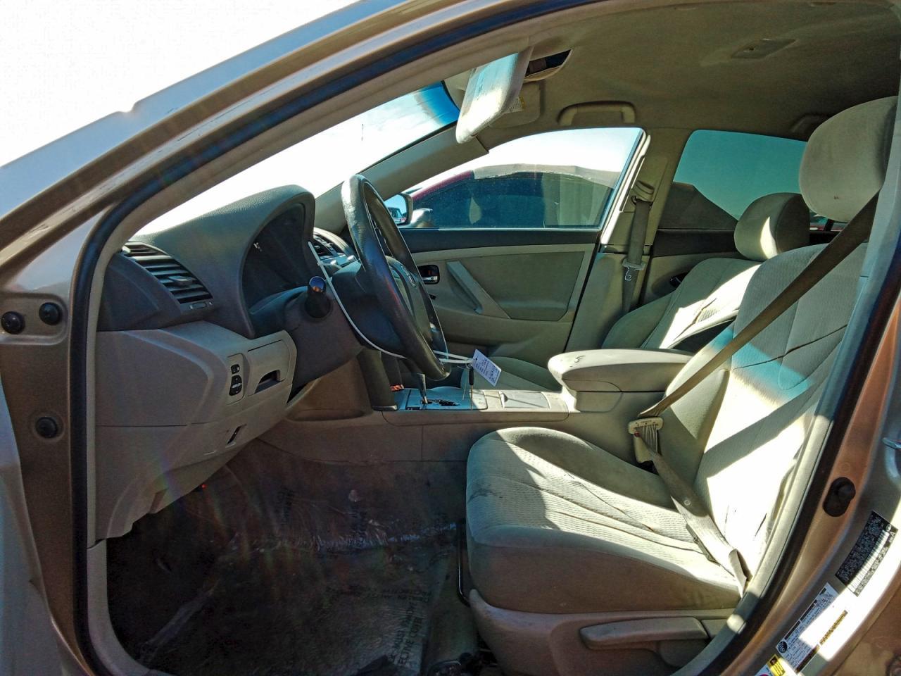 2010 TOYOTA CAMRY