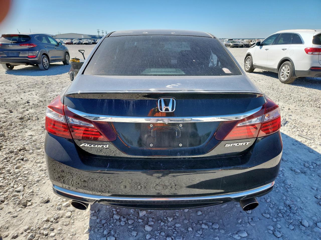 2017 HONDA ACCORD