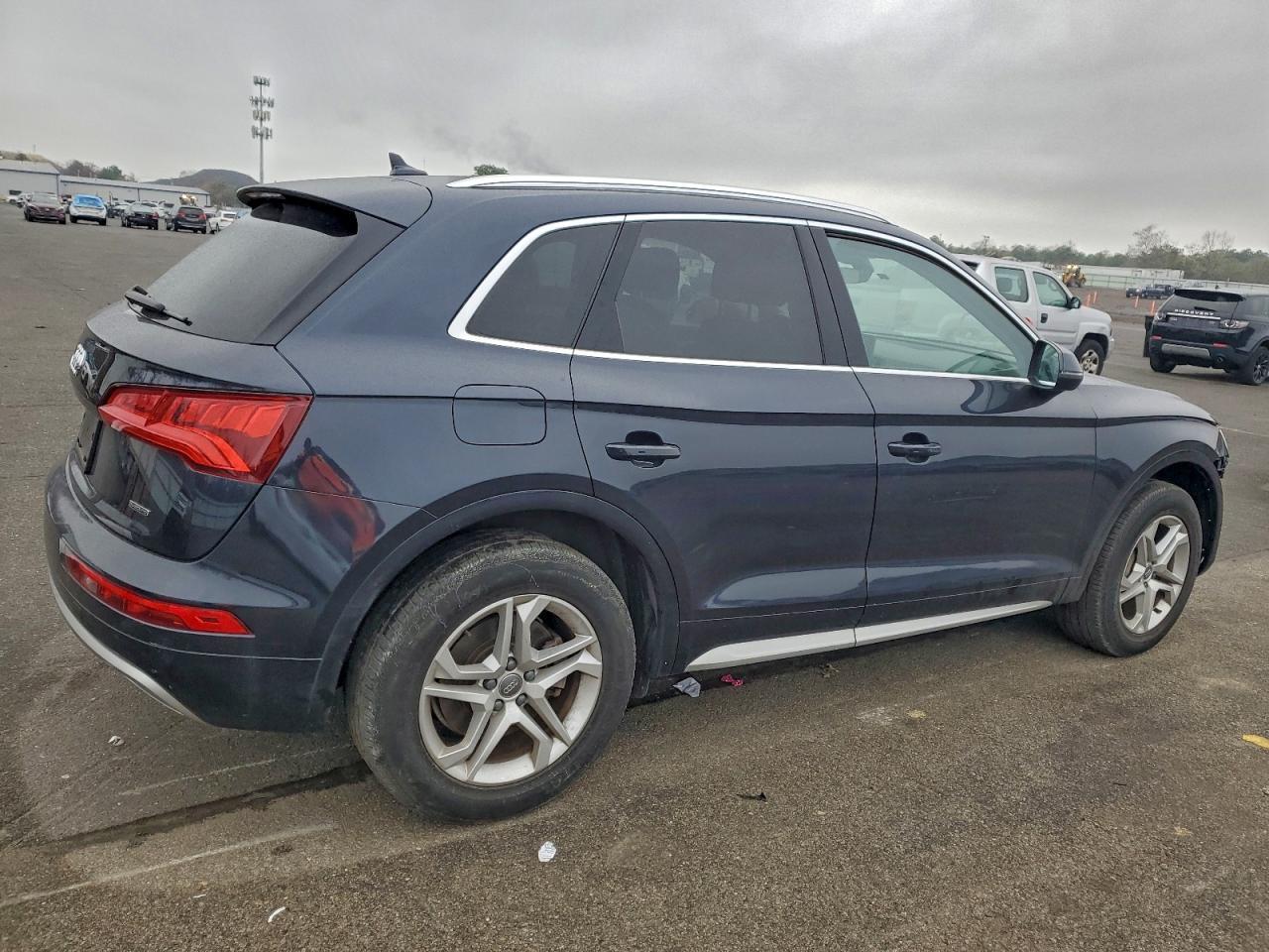 2019 AUDI Q5