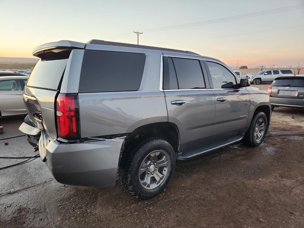 2018 CHEVROLET Tahoe