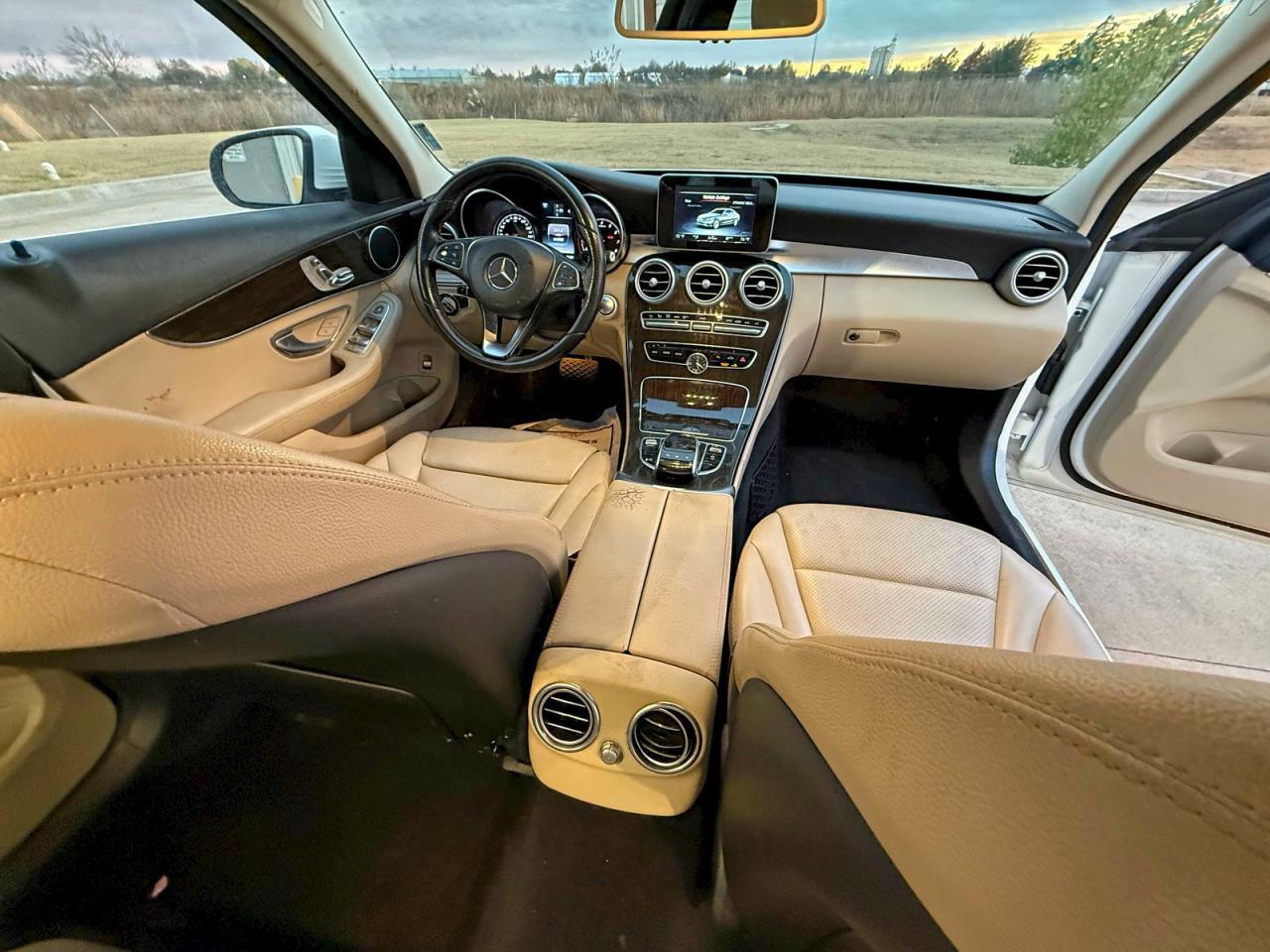 2016 MERCEDES-BENZ C-CLASS
