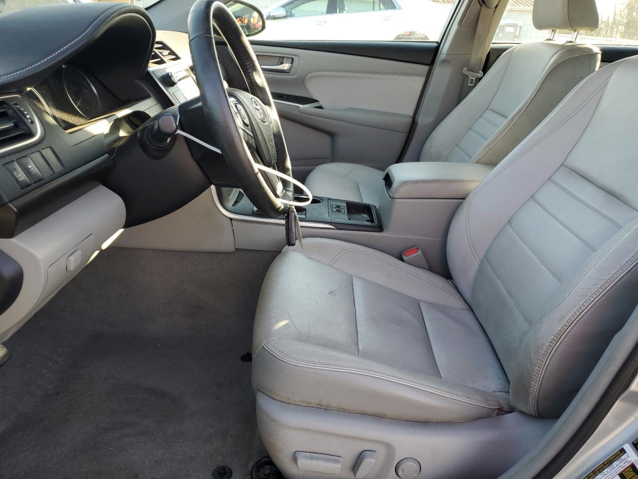 2017 TOYOTA CAMRY