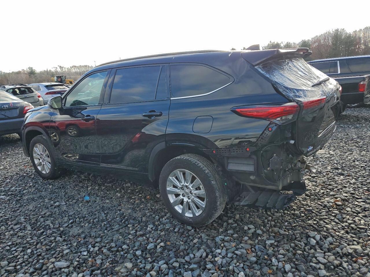 2021 TOYOTA HIGHLANDER