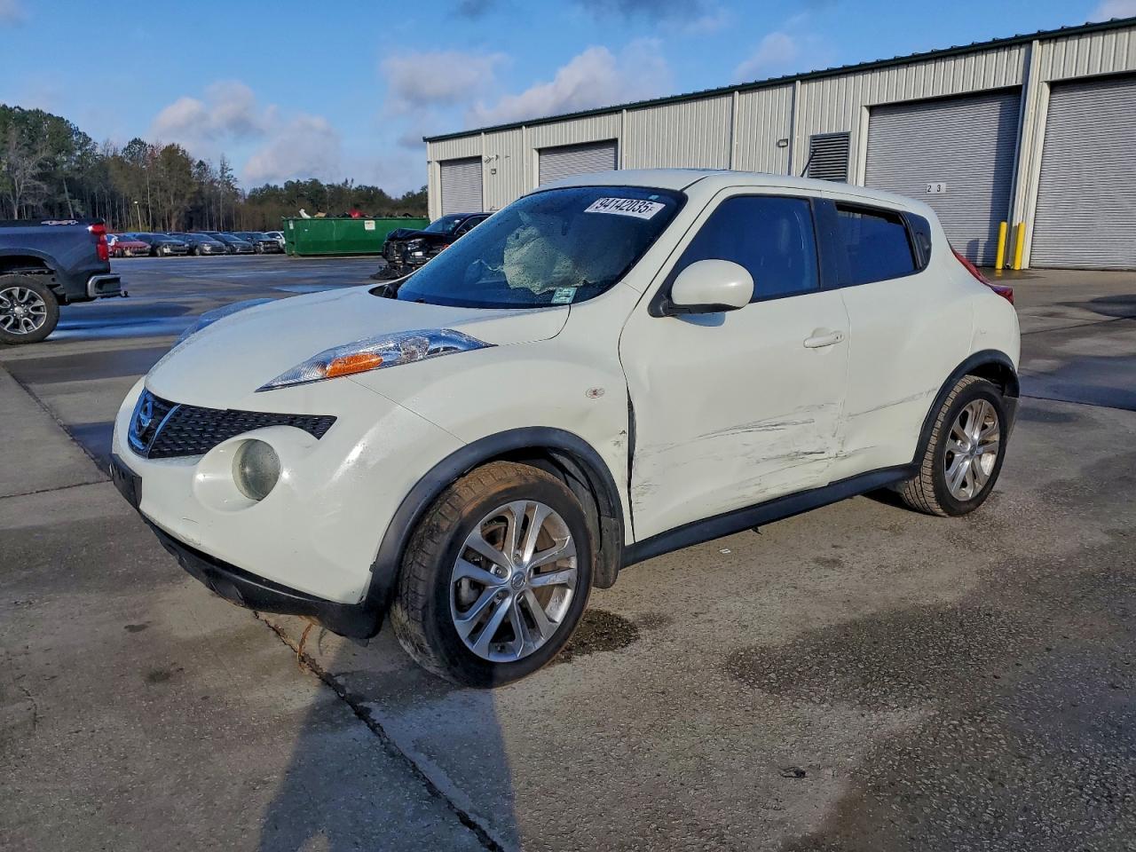 2011 NISSAN Juke