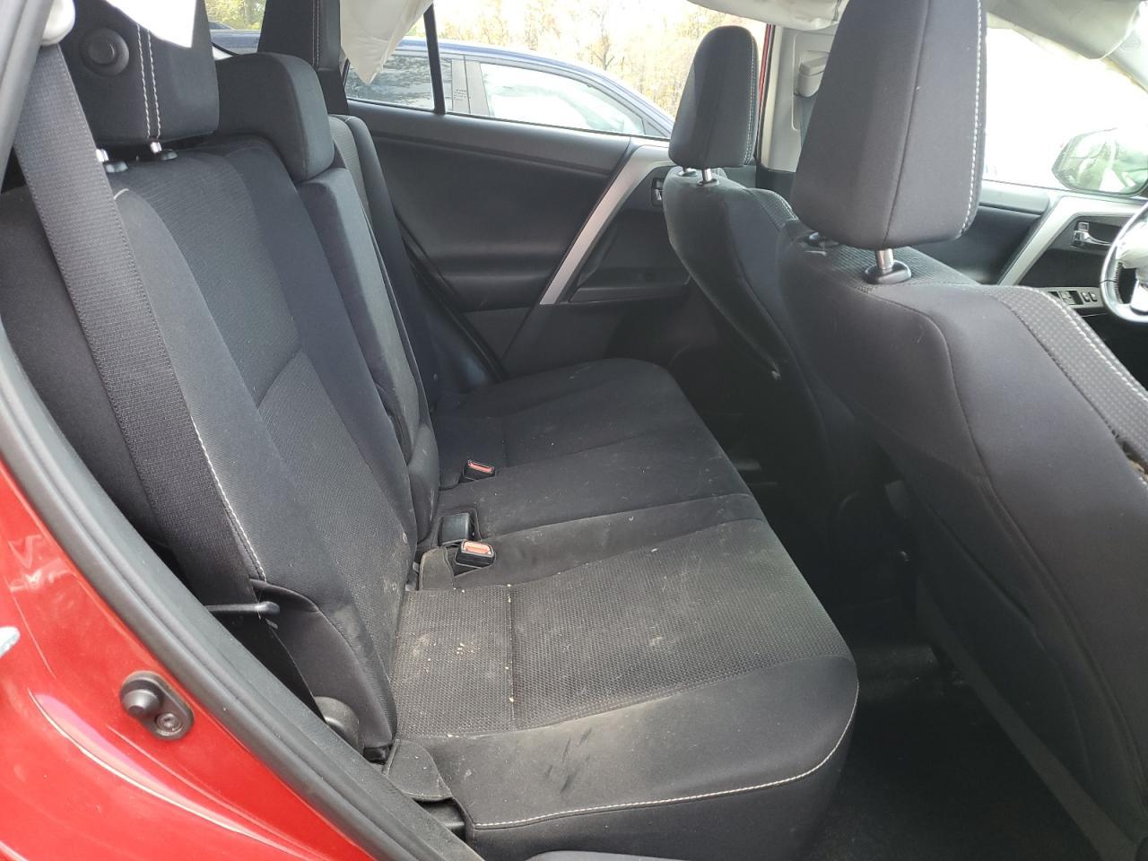 2016 TOYOTA RAV4