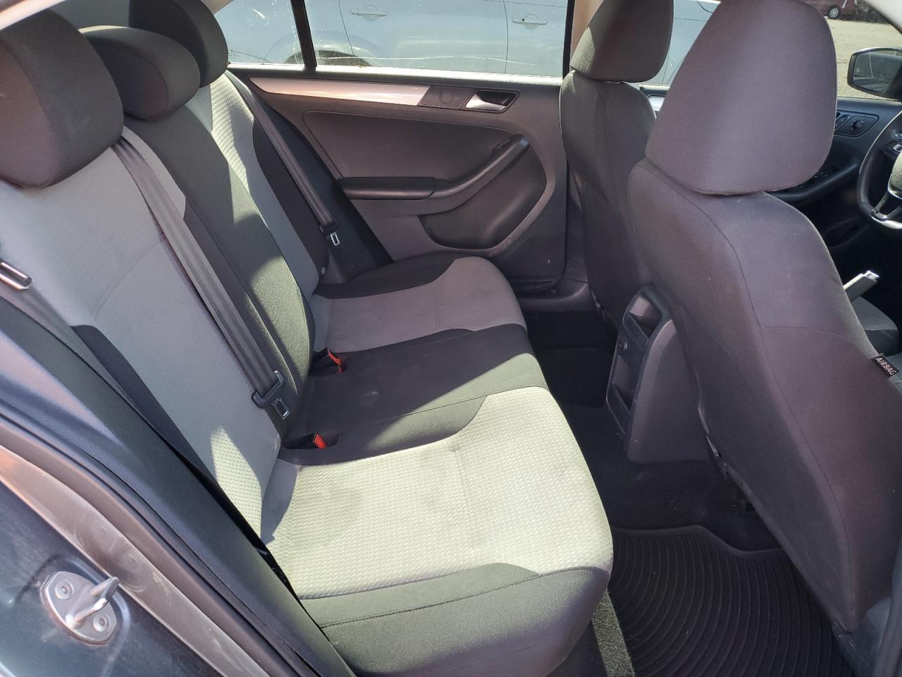 2017 VOLKSWAGEN JETTA