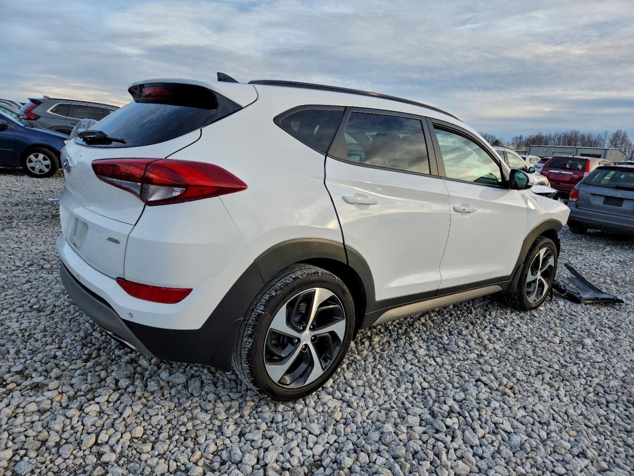 2018 HYUNDAI TUCSON
