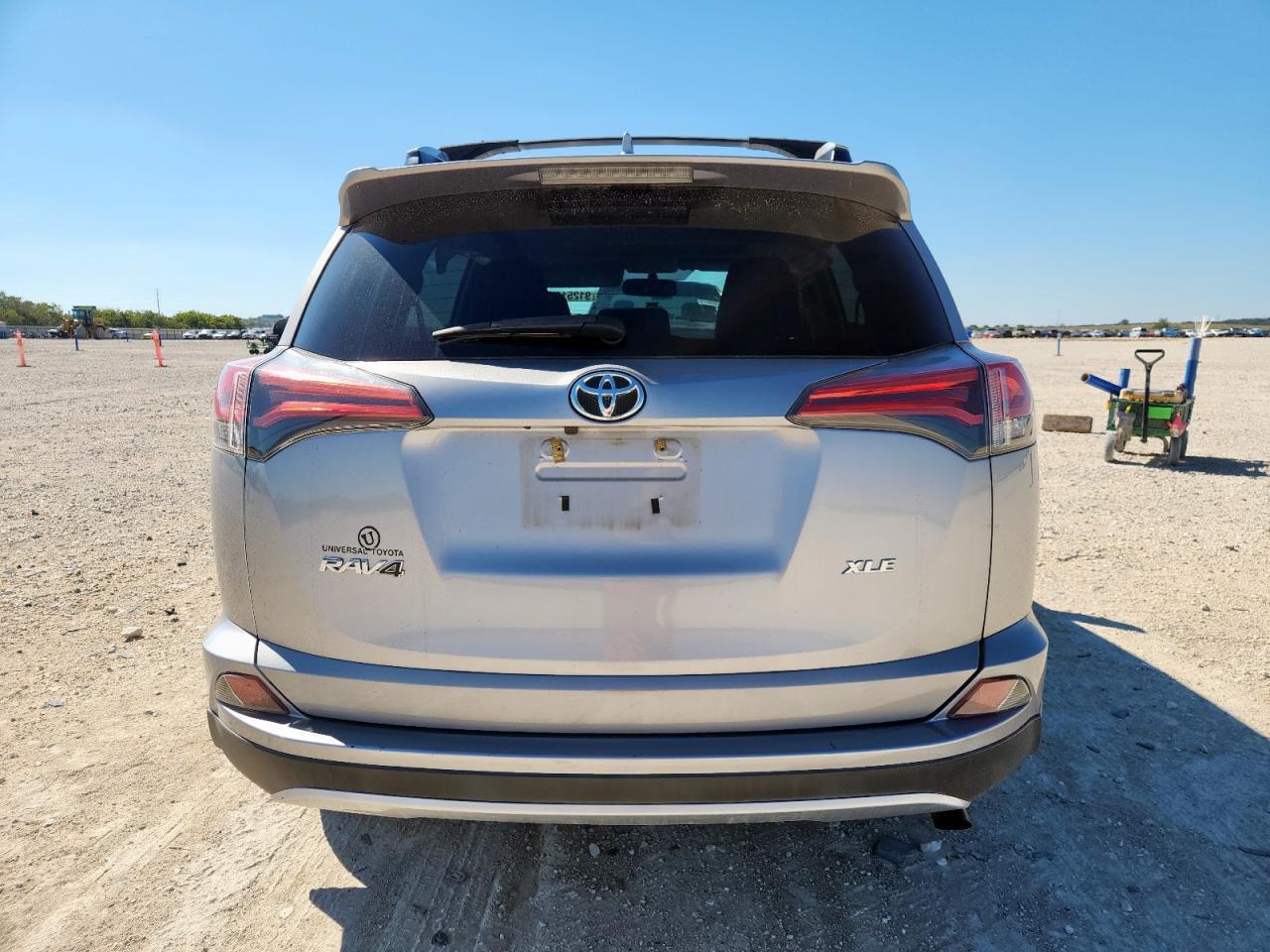 2016 TOYOTA RAV4