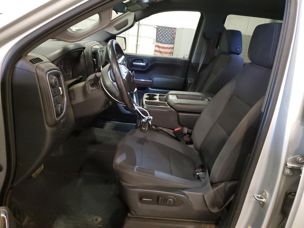 2021 CHEVROLET Silverado