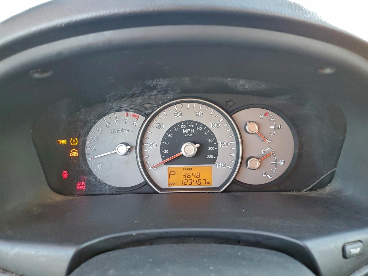 2007 KIA RONDO