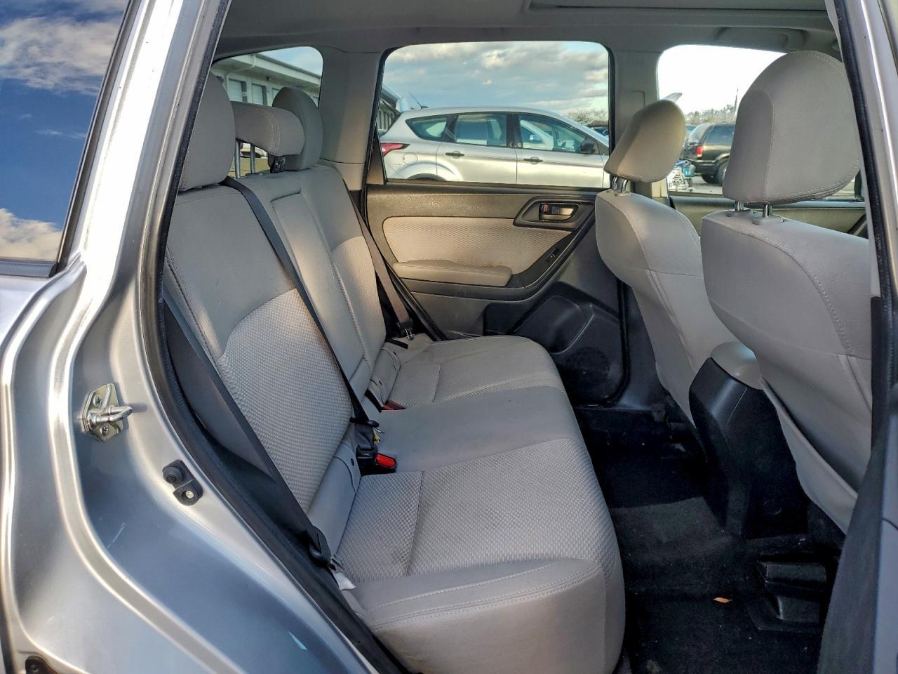 2018 SUBARU FORESTER