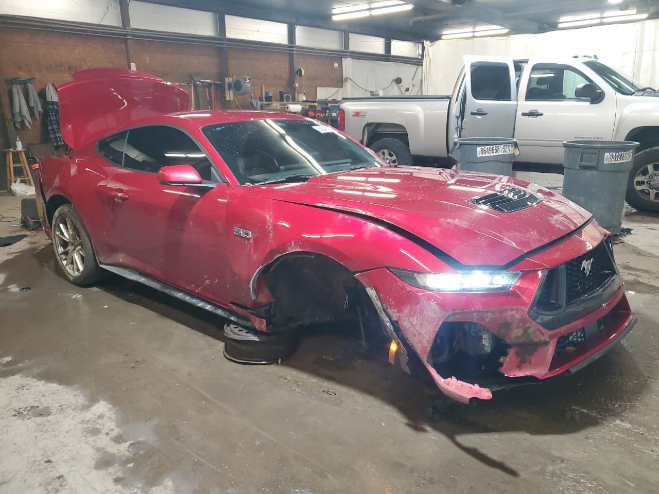 2024 FORD MUSTANG