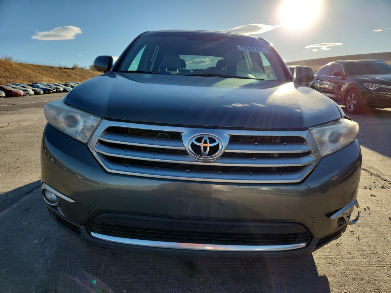 2011 TOYOTA HIGHLANDER