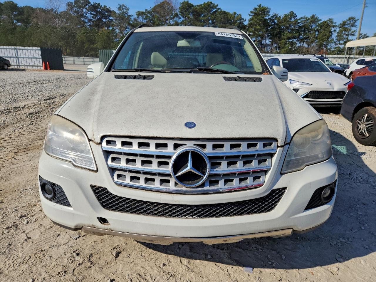 2011 MERCEDES-BENZ ML-Class