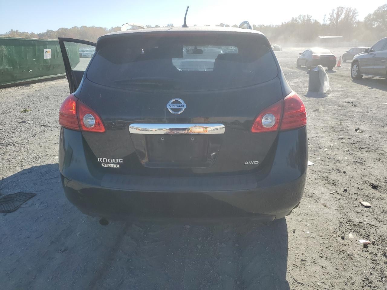 2014 NISSAN ROGUE