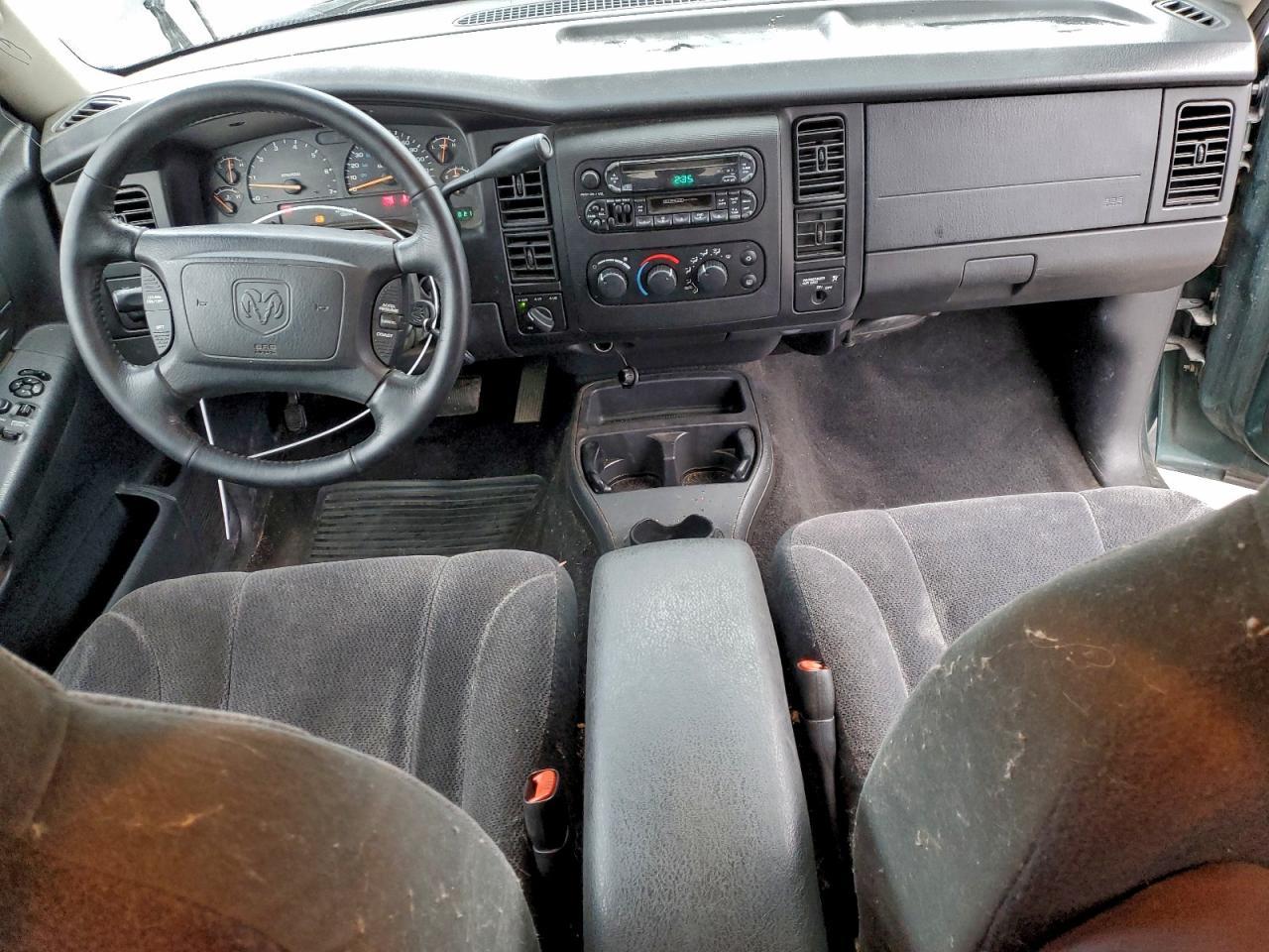 2001 DODGE Dakota