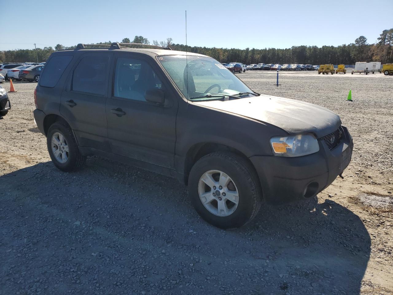 2006 FORD ESCAPE