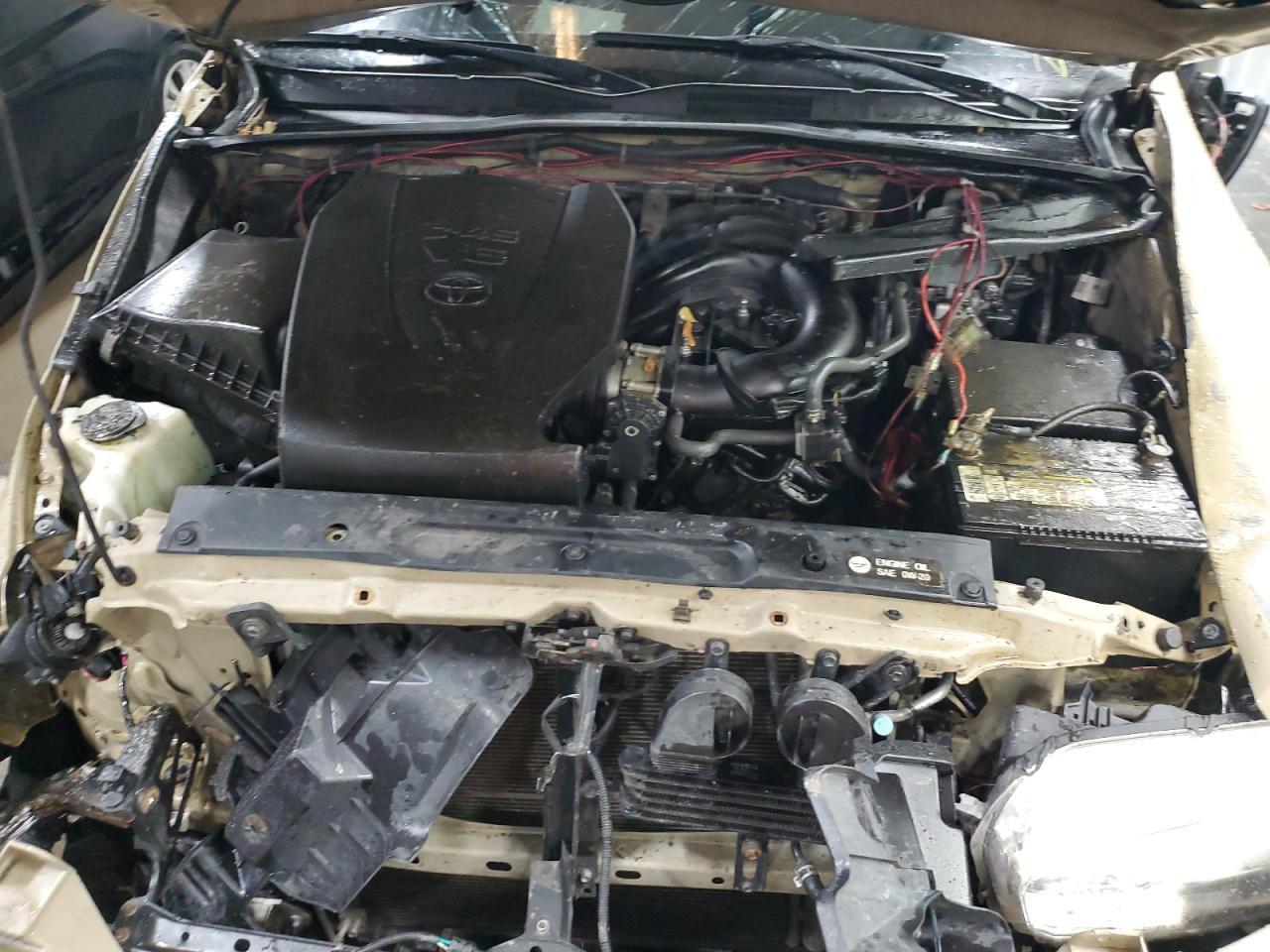 2016 TOYOTA TACOMA