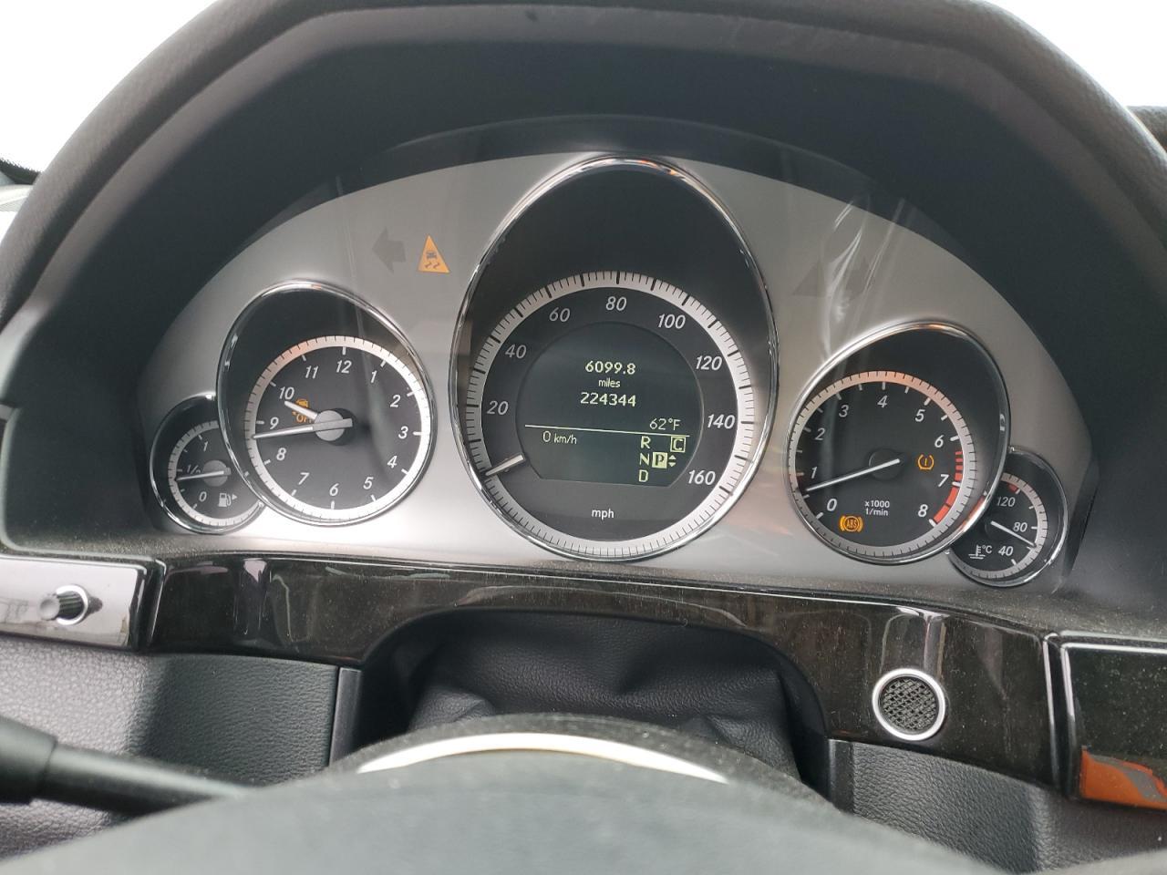 2010 MERCEDES-BENZ E-Class
