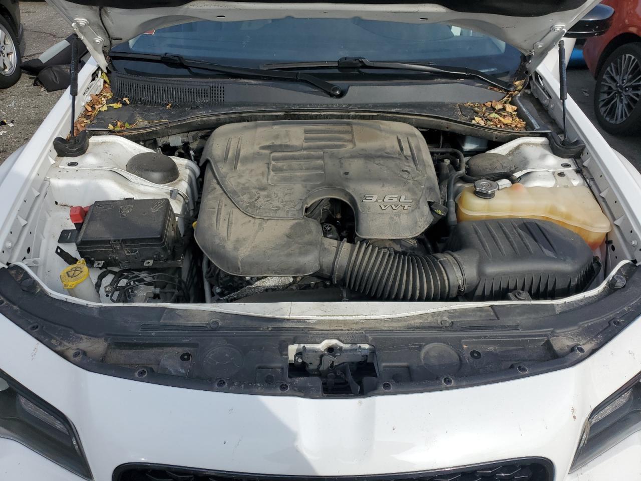 2019 CHRYSLER 300
