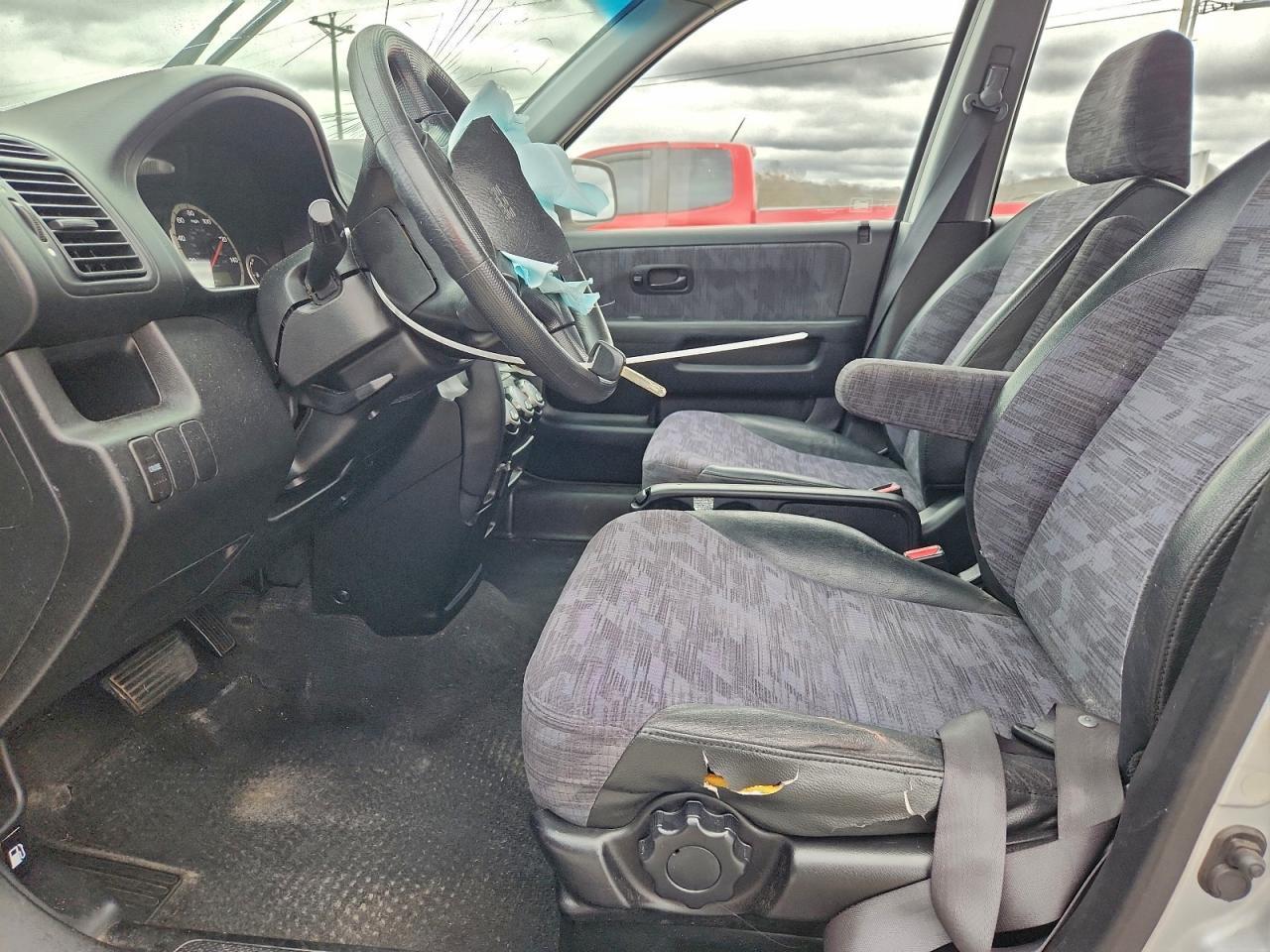 2004 HONDA CR-V