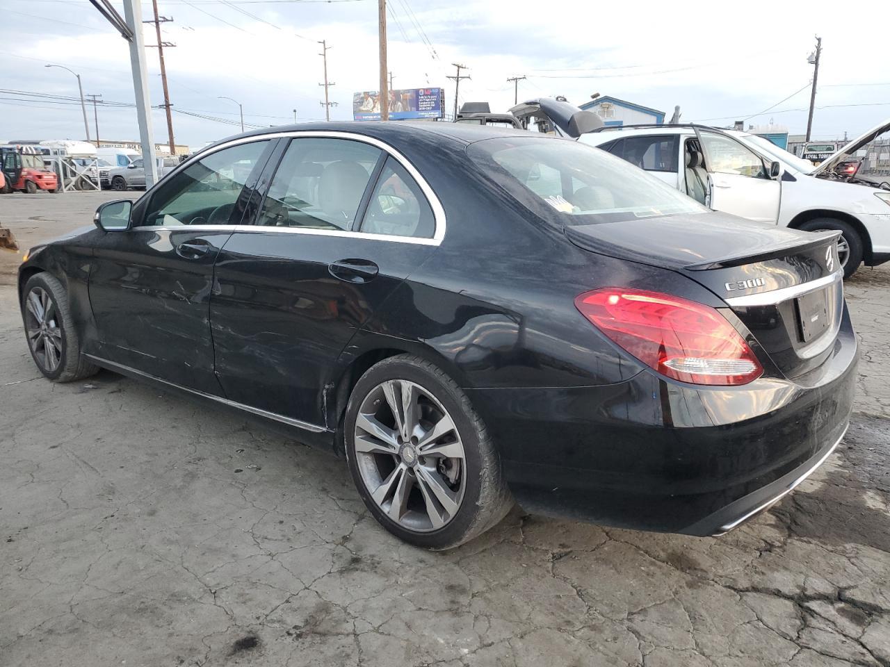 2015 MERCEDES-BENZ C-CLASS