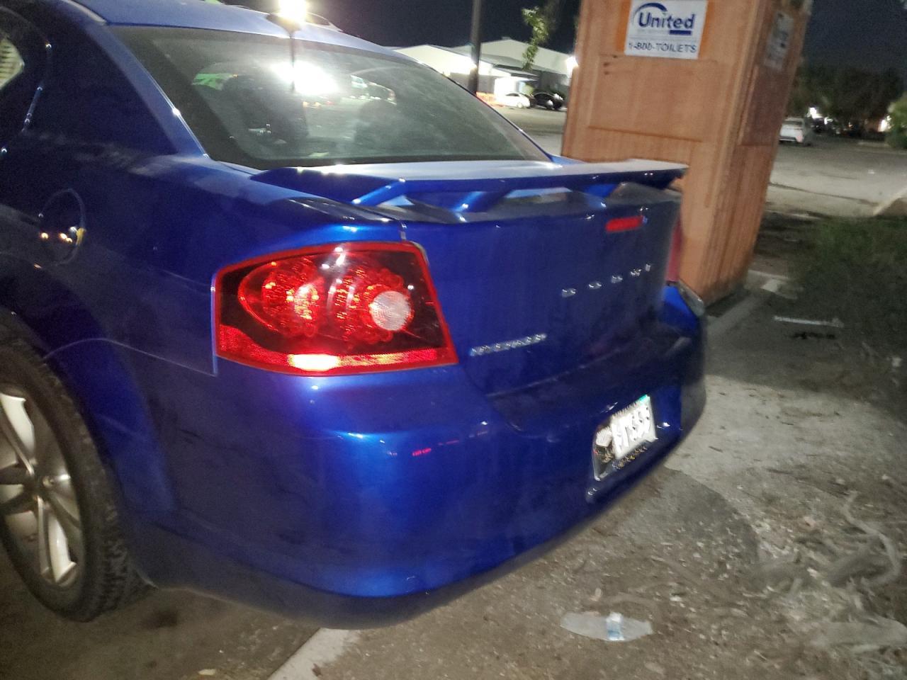 2012 DODGE Avenger