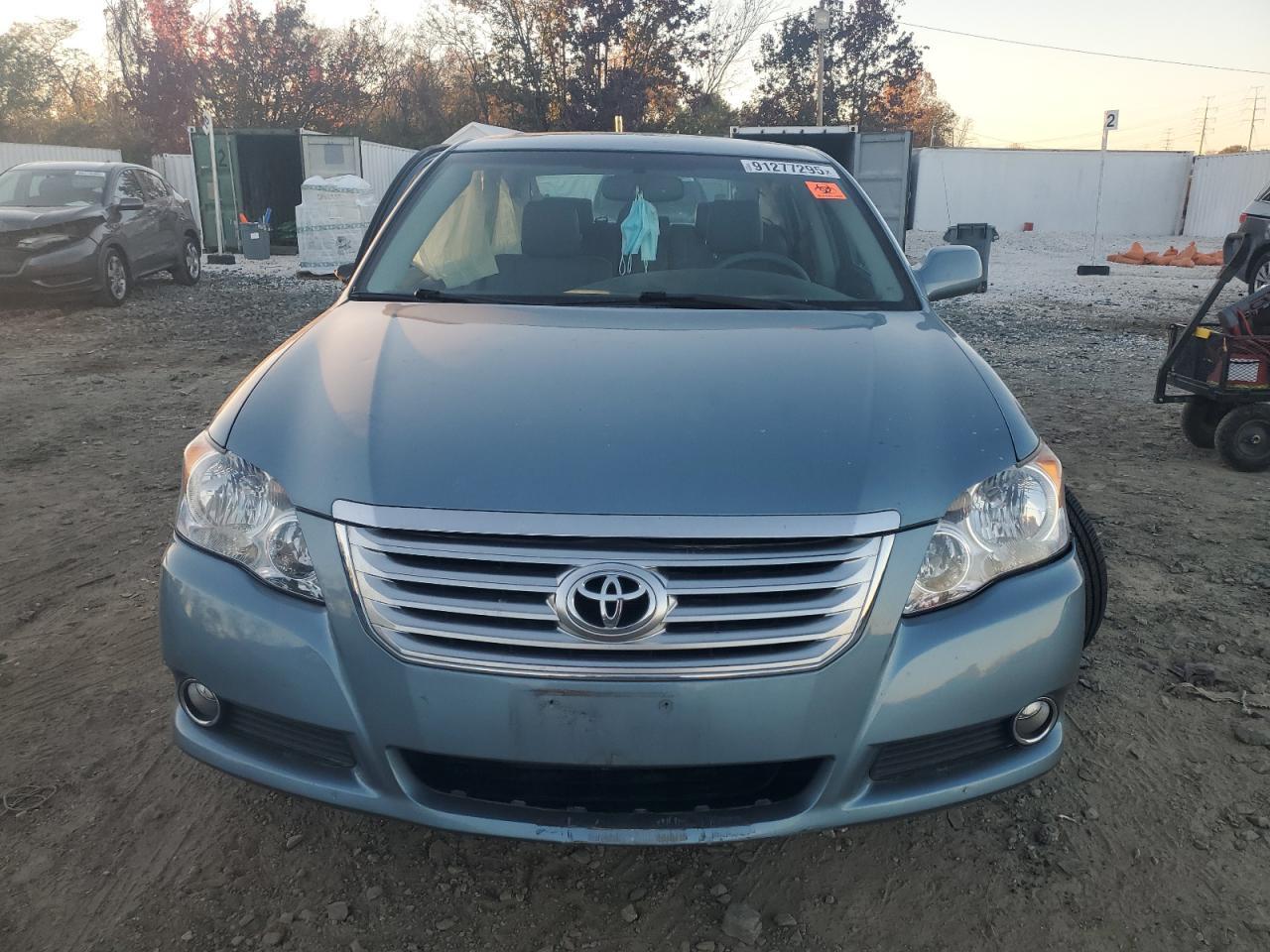 2009 TOYOTA Avalon