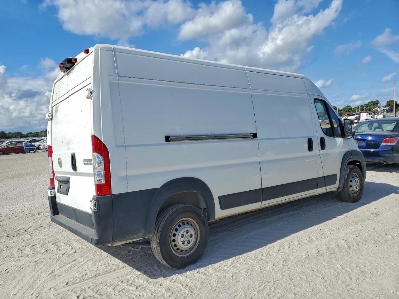 2025 RAM ProMaster 2500