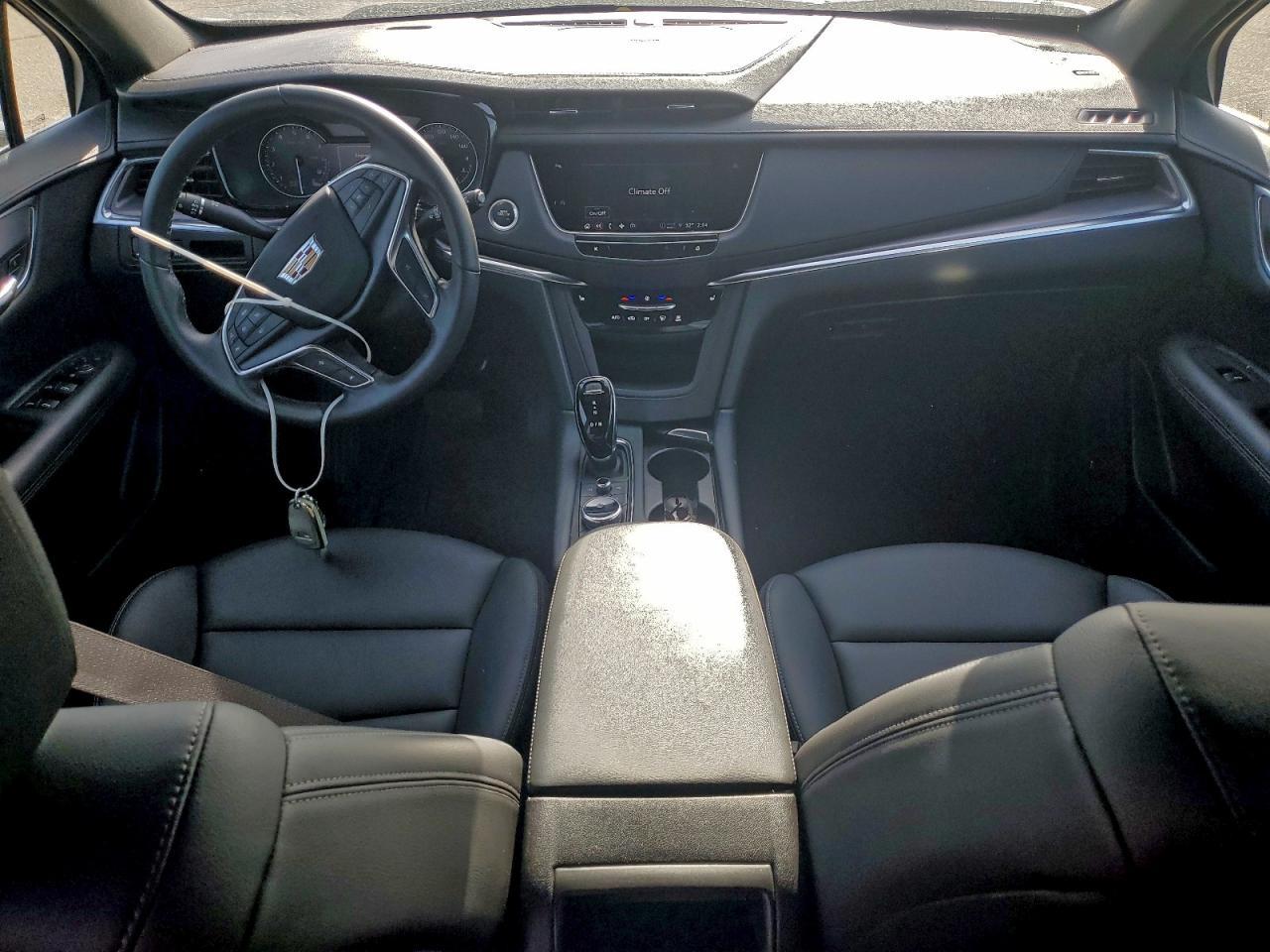 2024 CADILLAC XT5