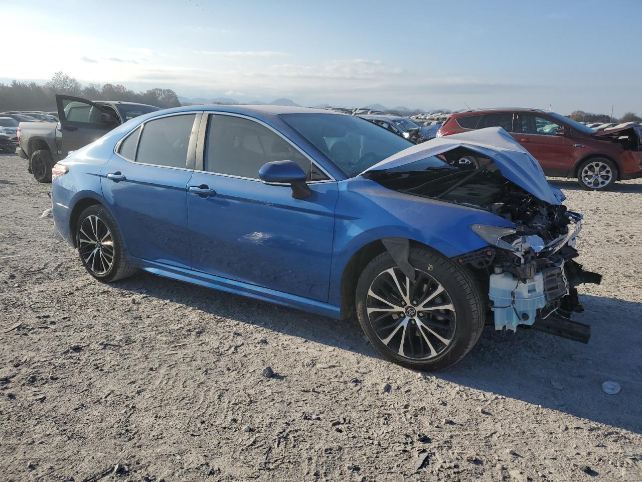 2019 TOYOTA CAMRY
