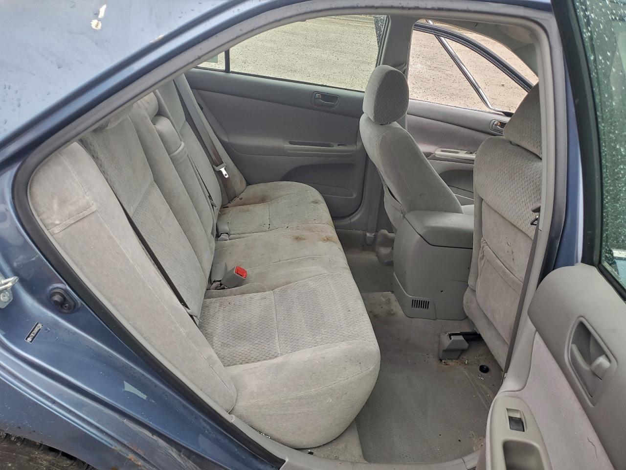 2004 TOYOTA CAMRY