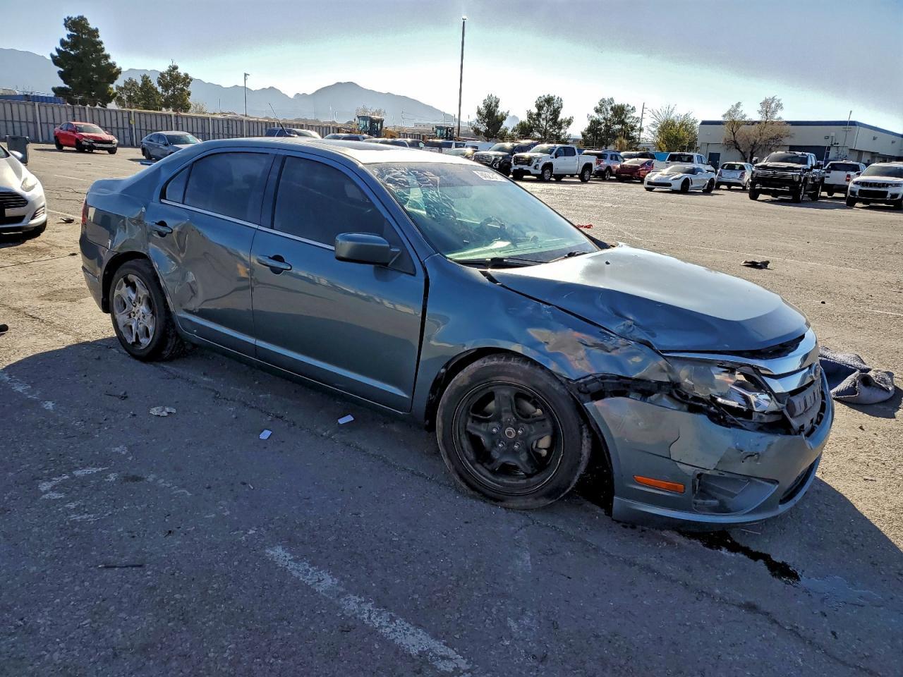 2011 FORD FUSION