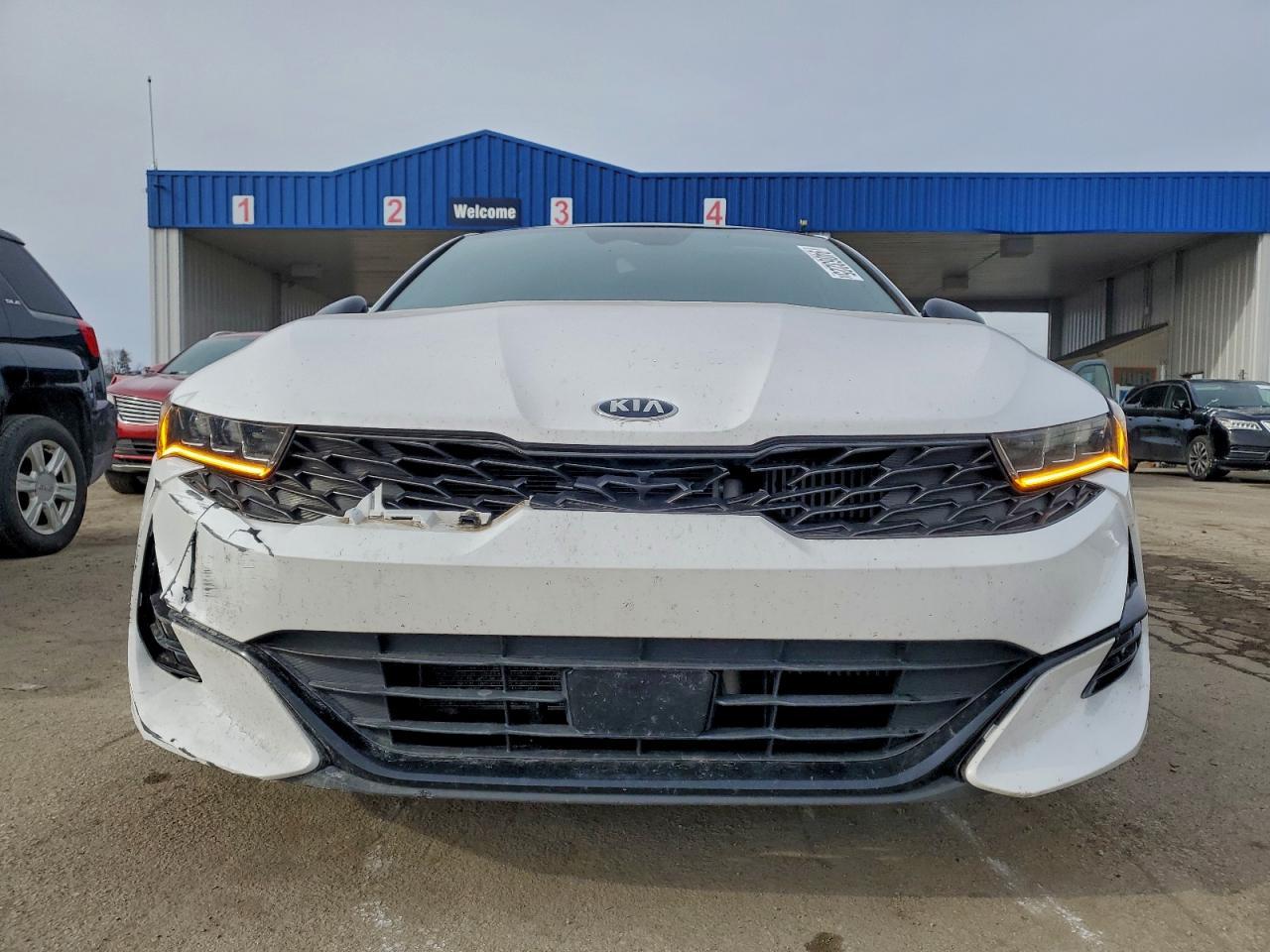 2021 KIA K5